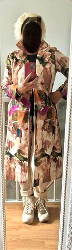 Exclusieve Design jas uit Italie maat 40, Kleding | Dames, Ophalen of Verzenden, Nieuw, Maat 38/40 (M), Overige kleuren