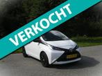 Toyota Aygo 1.0 VVT-i x . Airco . Elec ramen . LMV . enz, Voorwielaandrijving, Stof, Gebruikt, Start-stop-systeem