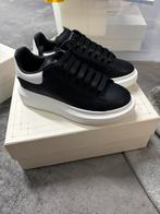 Alexander McQueen origineel, Kleding | Dames, Schoenen, Ophalen of Verzenden, Zo goed als nieuw, Zwart, Sneakers of Gympen