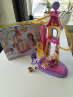 Huis van Rapunzel met pop incl doos, Ophalen of Verzenden, Gebruikt, Poppenhuis