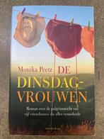 De Dinsdagvrouwen - Monika Peetz, Ophalen of Verzenden, Zo goed als nieuw, Nederland
