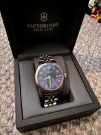 2x horloge victorinox, Sieraden, Tassen en Uiterlijk, Horloges | Heren, Verzenden, Zo goed als nieuw, Staal, Overige merken