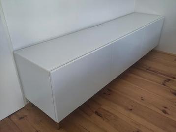IKEA Besta tv-meubel – Wit met deuren + beschermplank 