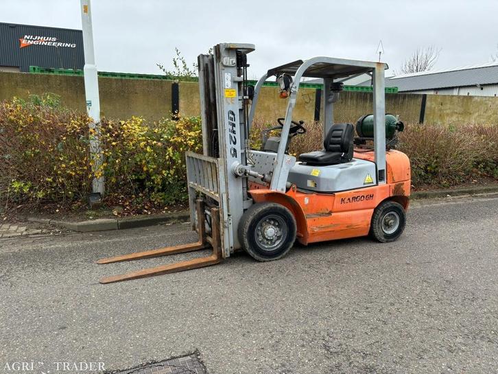 Te Koop Zeer Nette Vork Heftruck heftrucks diesel lpg Kargo, Zakelijke goederen, Machines en Bouw | Heftrucks en Intern transport