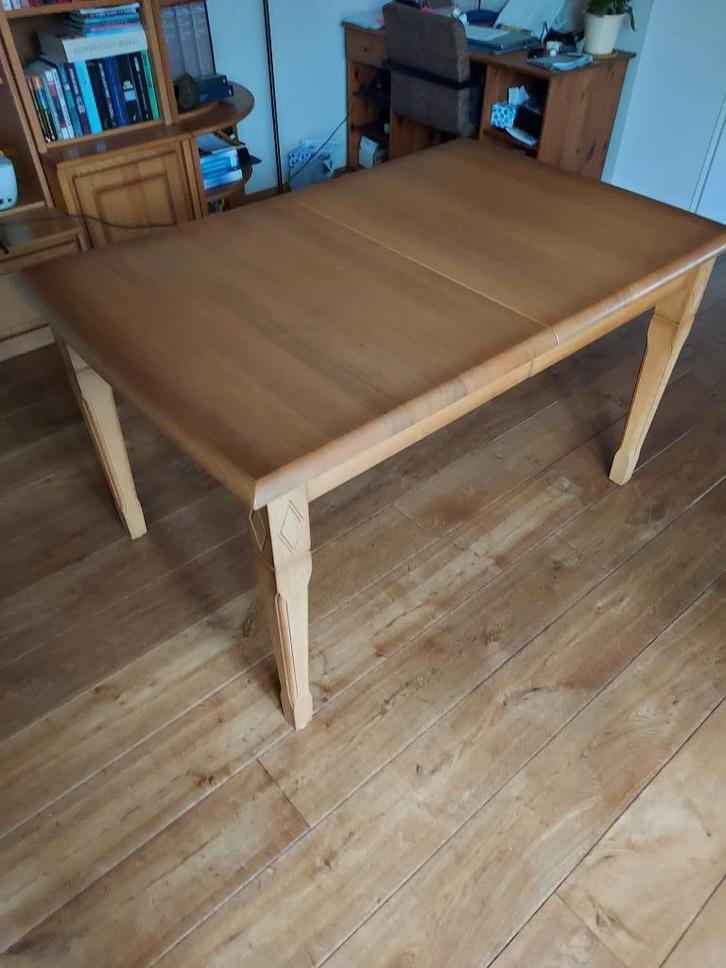 Blank eiken uitschuiftafel van 1m 38 cm  naar  2m 30 cm., Huis en Inrichting, Tafels | Eettafels, Gebruikt, 50 tot 100 cm, 200 cm of meer
