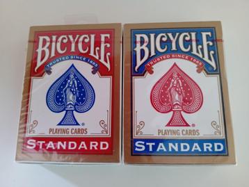 2 Stokken BICYCLE speelkaarten (Nieuw in verpakking) beschikbaar voor biedingen