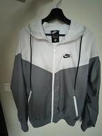 Nike Windrunner Herenjack - Maat S - Grijs/Wit, Ophalen of Verzenden, Zo goed als nieuw, Grijs
