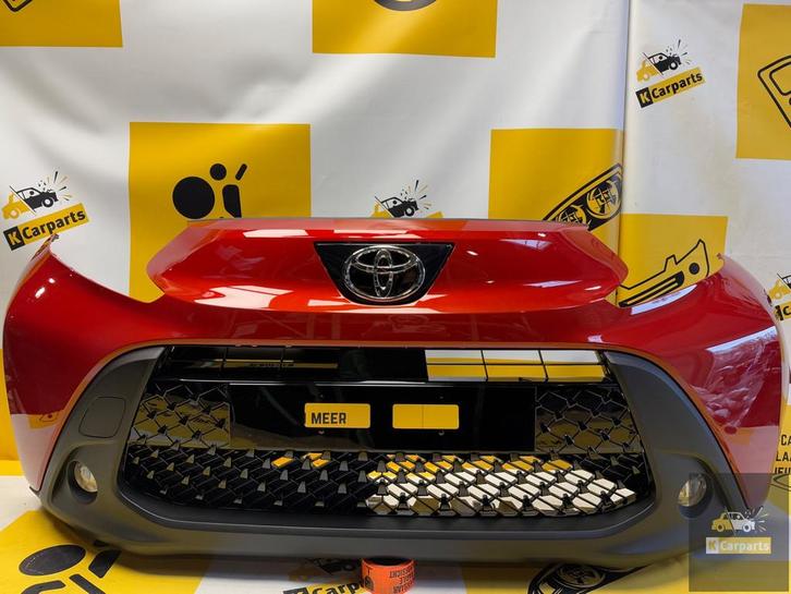 Toyota Aygo X Voorbumper origineel Compleet Nieuw!, Auto-onderdelen, Carrosserie en Plaatwerk, Bumper, Toyota, Voor, Gebruikt