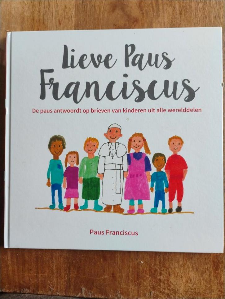 Lieve Paus Franciscus - Kinderboek, Boeken, Godsdienst en Theologie, Zo goed als nieuw, Christendom | Katholiek, Ophalen of Verzenden