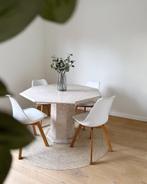 Travertine dining table + chairs, Overige vormen, Overige materialen, Zo goed als nieuw, Ophalen