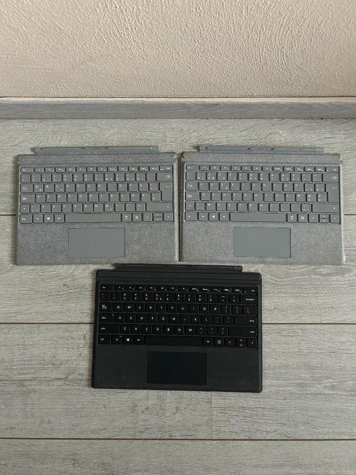 Microsoft Surface Pro Type Cover (NL, BE, DE), Computers en Software, Toetsenborden, Gebruikt, Ophalen of Verzenden