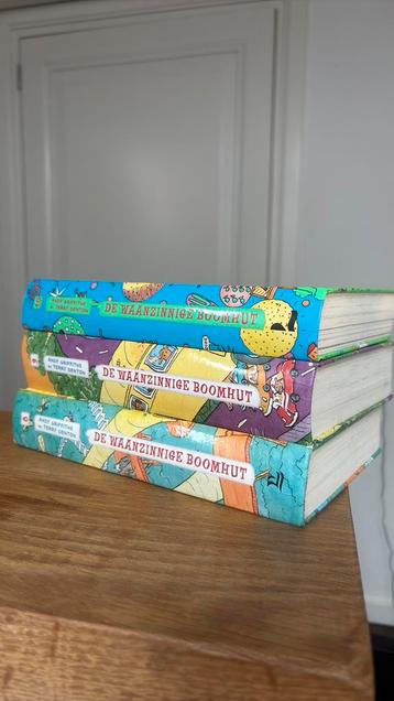3 boeken van de waanzinnige boomhut beschikbaar voor biedingen