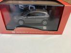 1:43 SEAT  Leon-Seat dealer box-rare item, Hobby en Vrije tijd, Modelauto's | 1:43, Ophalen of Verzenden, Auto, Norev