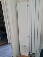 IKEA NYSJÖN hoge kast, 30 x 1.90, Huis en Inrichting, Ophalen, (Half)hoge kast, Minder dan 50 cm, Nieuw