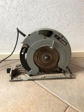Makita 5903R cirkelzaag bouwzaag zaagmachine beschikbaar voor biedingen