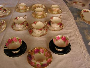 royal albert kop en schotels. beschikbaar voor biedingen