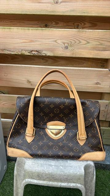 Beverly Louis Vuitton handtas beschikbaar voor biedingen