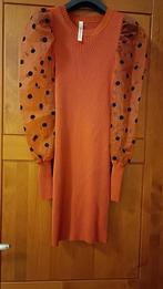 Oranje jurk met zwarte stippen - One Size, Maat 38/40 (M), Nieuw, Oranje, Ophalen of Verzenden
