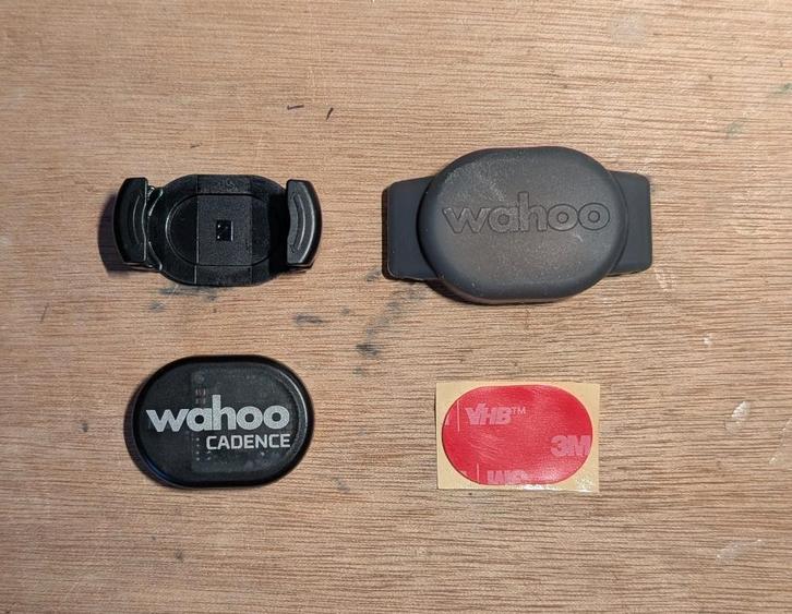 Wahoo Cadans Sensor | Nieuwstaat, Fietsen en Brommers, Fietsaccessoires | Fietscomputers, Zo goed als nieuw, Cadanssensor, Ophalen of Verzenden