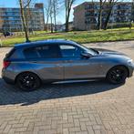 BMW 1-Serie 118i 136pk 2019 Grijs M sport shadow, Auto's, 65 €/maand, 1280 kg, Particulier, 3 cilinders