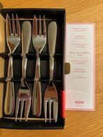 Alessi Nuovo Milano set van 4 gebakvorkjes, Huis en Inrichting, Nieuw, Ophalen of Verzenden, Rvs of Chroom, Vaatwasserbestendig