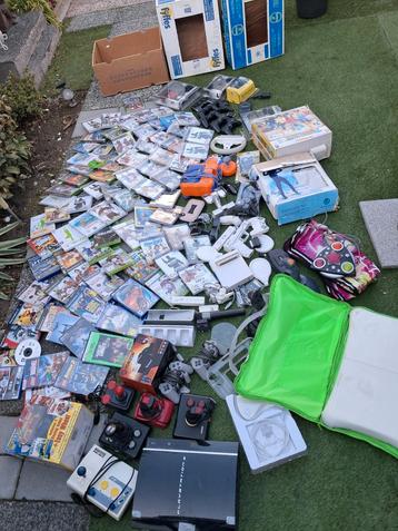 Games en toebehoren!. Ps2/ps3/wii/xbox360 beschikbaar voor biedingen