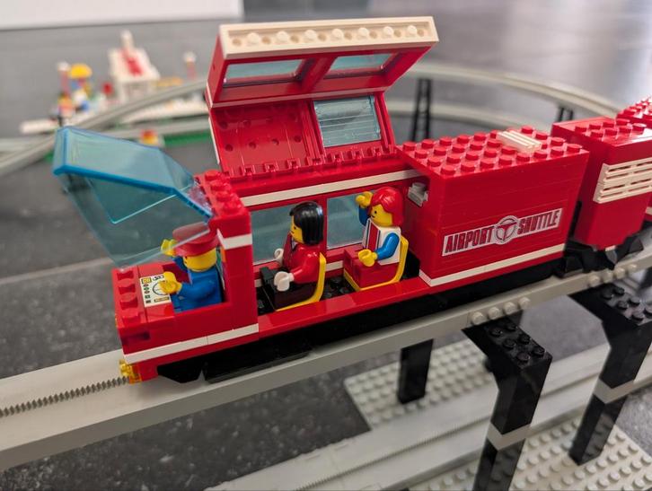 Lego 6399 LEGOLAND Airport Shuttle - Compleet!, Kinderen en Baby's, Speelgoed | Duplo en Lego, Zo goed als nieuw, Lego, Complete set
