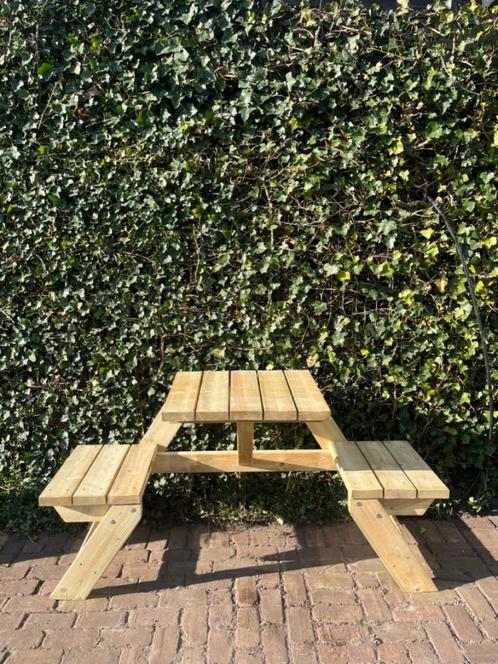 Gloednieuwe Balkon Picknicktafels - Thuisbezorgd, Tuin en Terras, Picknicktafels, Nieuw, Rechthoekig, Hout, Inklapbaar, Ophalen of Verzenden