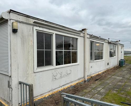 Woon unit / keet  60 m2 met 3 slaapkamers, Zakelijke goederen, Machines en Bouw | Keten en Containers, Ophalen