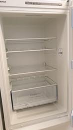 koel/vries combi - Bosch - 3 vrieslades, Gebruikt, Duitsland, 200 liter of meer, Nl-infocentrum-bosch@bshg.com