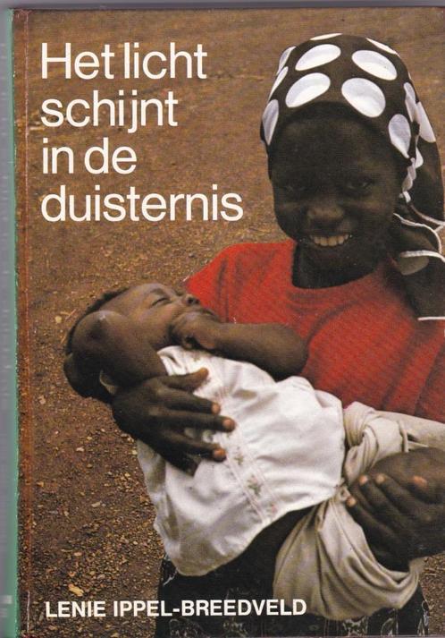 Ippel-Breedveld, Lenie – Het Licht schijnt in de duisternis, Boeken, Godsdienst en Theologie, Gelezen, Christendom | Protestants