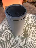 Brabantia keuken vuilnisbak hoog model, Huis en Inrichting, Woonaccessoires | Prullenbakken, Ophalen, Gebruikt, Met pedaal, 30 tot 40 liter