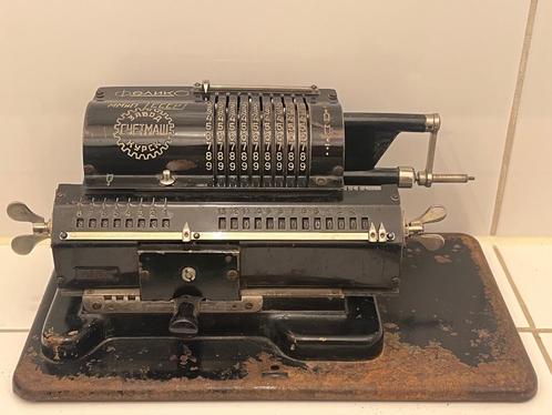 Mechanische Rekenmachine Sovjet Unie CCCP, Antiek en Kunst, Antiek | Kantoor en Zakelijk, Ophalen of Verzenden