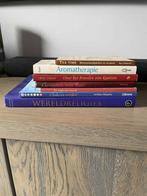 Boeken over thee religie wierook ect, Ophalen of Verzenden, Gelezen