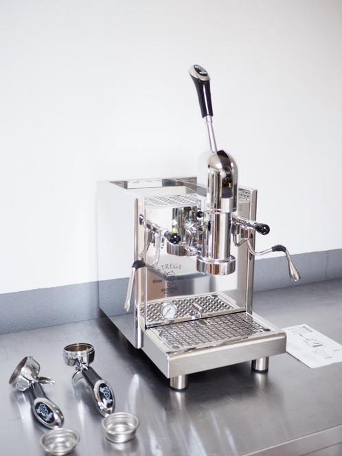 Bezzera Strega Lever espressomachine geheel gereviseerd leva, Witgoed en Apparatuur, Koffiezetapparaten, Refurbished, Gemalen koffie