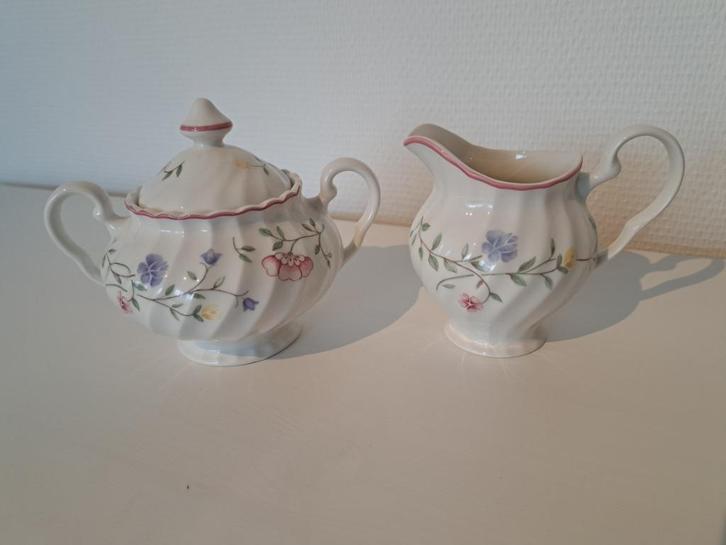 Suikerpot en Melkkan uit de serie Summer Chintz, Huis en Inrichting, Keuken | Servies, Zo goed als nieuw, Overige typen, Overige stijlen