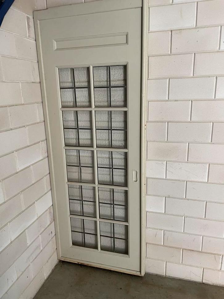 Schuifdeur van antieke paneeldeur, glas in lood 82x210,5 cm, Doe-het-zelf en Verbouw, Kozijnen en Schuifpuien, Gebruikt, Hout