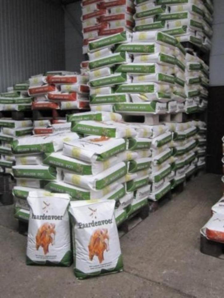 Paardenbrok 25kg €13,30, Dieren en Toebehoren, Dierenvoeding, Vee, Ophalen