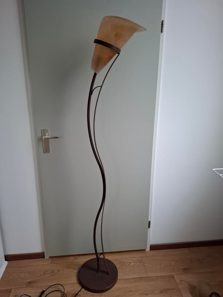Mooie Lamp, Ophalen, Glas