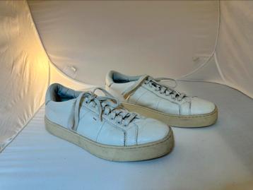 Santoni leren sneakers wit —  maat 42 — met dustbags beschikbaar voor biedingen