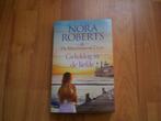 Nora Roberts Gelukkig in de liefde, Amerika, Zo goed als nieuw, Nora Roberts, Ophalen