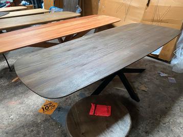 Mooie deens ovale houten eettafel 240x100 stalen matrix poot beschikbaar voor biedingen