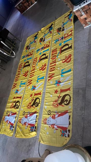 3x banners welkom sint en piet 3 meter lang beschikbaar voor biedingen