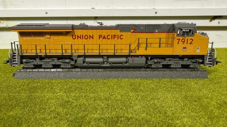 Marklin 38441 General Electric ES44AC Union Pacific Railroad, Hobby en Vrije tijd, Modeltreinen | H0, Zo goed als nieuw, Locomotief
