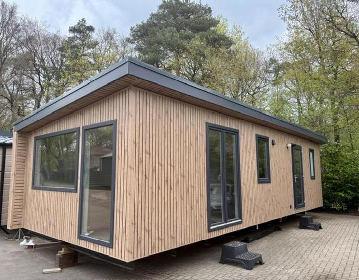 Chalet te koop : Stockholm Quattro 1050x400, Caravans en Kamperen, Stacaravans, tot en met 4, Ophalen of Verzenden
