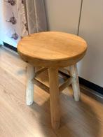 Teak houten kruk krukje zitkruk, Huis en Inrichting, Krukjes, Ophalen of Verzenden, Zo goed als nieuw, Hout