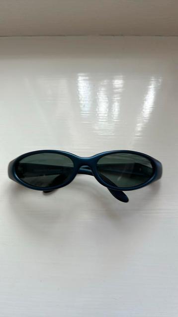 Blauwe Polariod zonnebril unisex volwassenen. beschikbaar voor biedingen