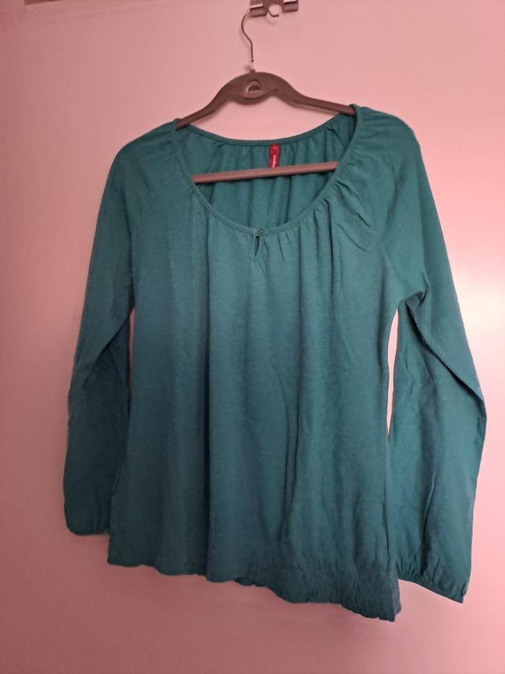 Manguun turquoise shirt met knoopje maat XXL, Kleding | Dames, T-shirts, Zo goed als nieuw, Maat 46/48 (XL) of groter, Blauw, Korte mouw