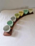 vintage keramiek pastel eierdopjes op houten onderstel, Ophalen