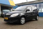 Skoda Roomster 1.2i "Plus Edition" Airco + AUX ! (bj 2011), Auto's, Voorwielaandrijving, Gebruikt, Zwart, Zwart